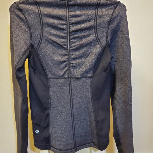 Lululemon Switch Back Long Sleeve - Picture 2 of 4